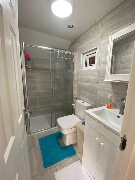 Charming Private Guest House Enfield Εξωτερικό φωτογραφία